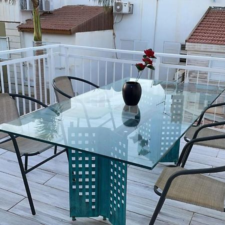 2לופית Appartement Eilat Buitenkant foto